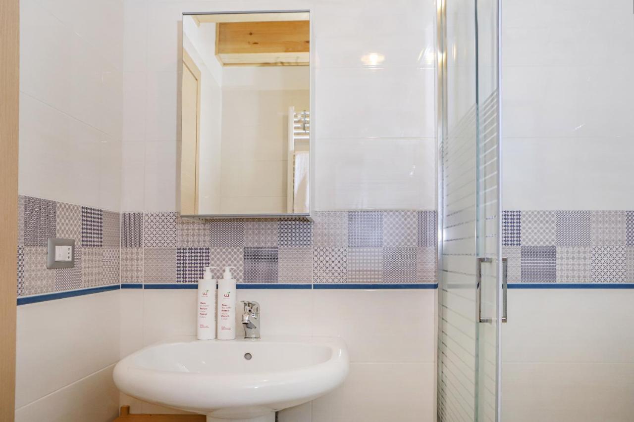 Tribunali Family Apartment By Wonderful Italy ナポリ エクステリア 写真
